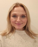 Profile photo for Julia